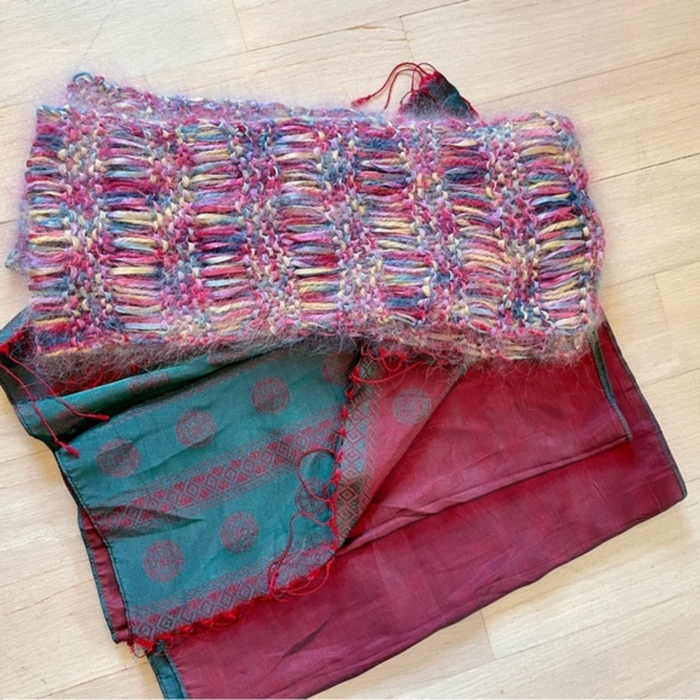 Fabulous Bundle of Scarves, Pashminas, Cashmere, Hand-Knit and‎ More